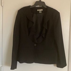 Scalloped suit jacket!